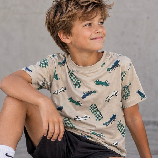 Wonder Nation Boys Skateboard Graphic Tee Size 7