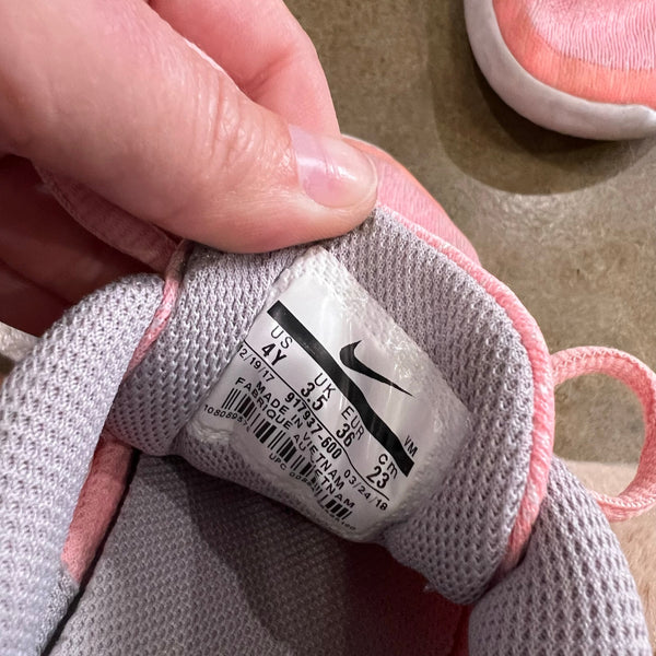 Nike Girls Pink Running Sneakers Size 4 Youth