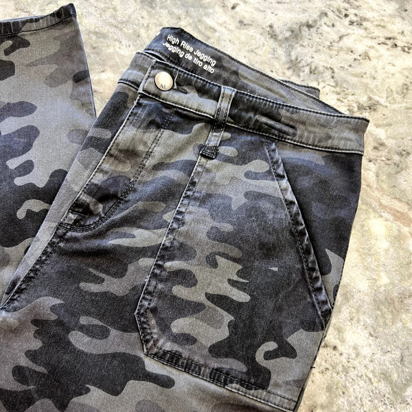 Mossimo High Rise Dark Gray Camo Super Stretch Jeggings Size 12