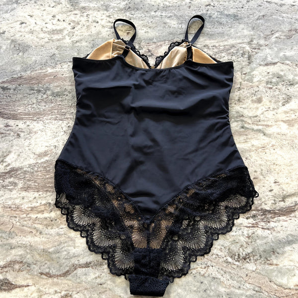 NWOT Pinsy Black Lace Lingerie Bodysuit Size XL