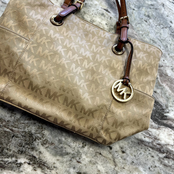 Michael Kors Jet Set Signature Logo Pocket Tote Shoulder Bag