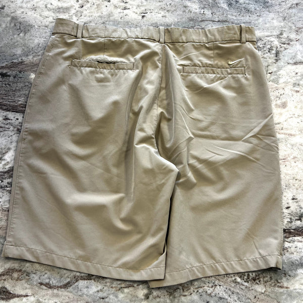 Nike Dri Fit Khaki Golf Shorts Size 38