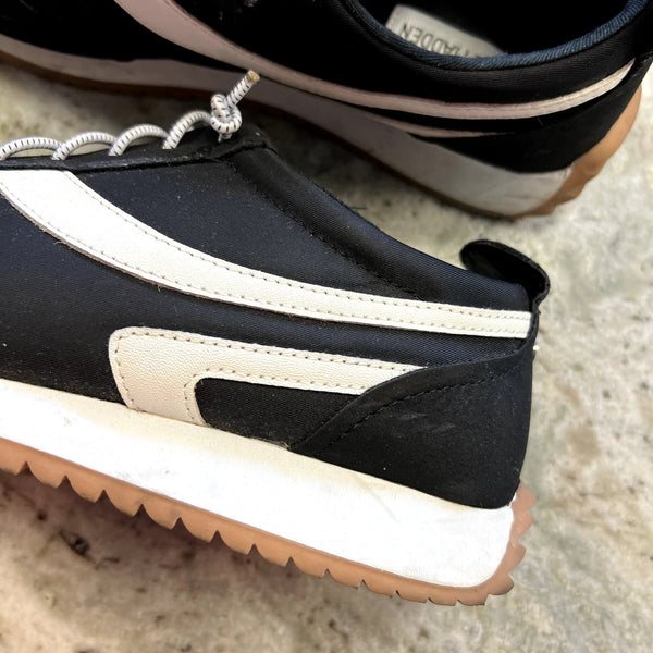 Steve Madden Denney Black + White Flatform Wedge Sneakers Size 9