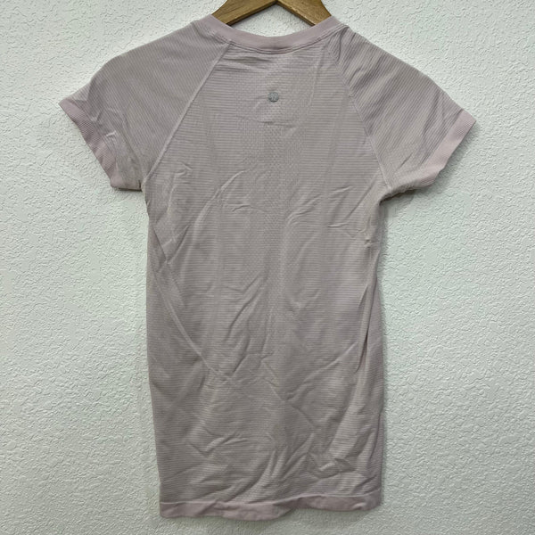Lululemon Swiftly Tech Pale Purple Athletic Top Size 4