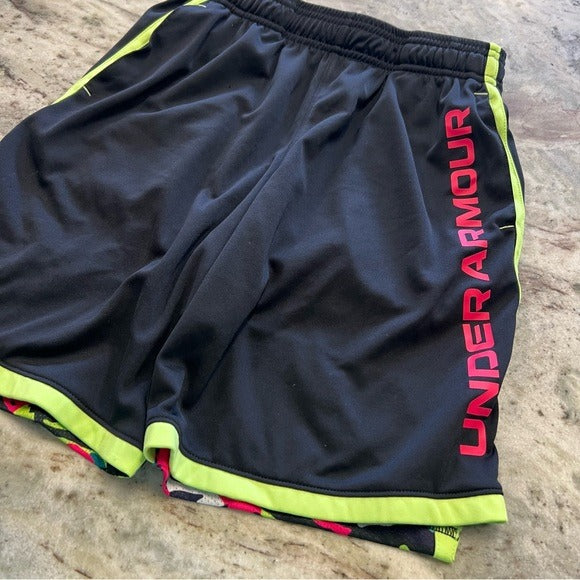 Under Armour UA Black Neon Loose Fit Athletic Shorts Size Youth Medium