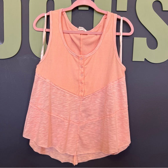 New In Boutique Flowy Peach Tank Top Large