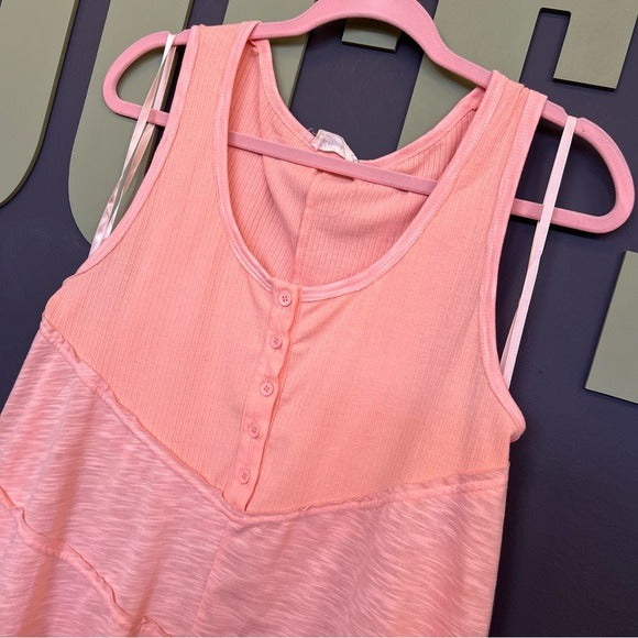 New In Boutique Flowy Peach Tank Top Large