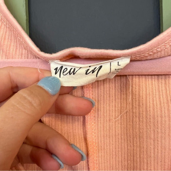 New In Boutique Flowy Peach Tank Top Large