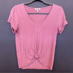 Wonderly Boutique Mauve Ribbed V-Neck Short Sleeve Top Small