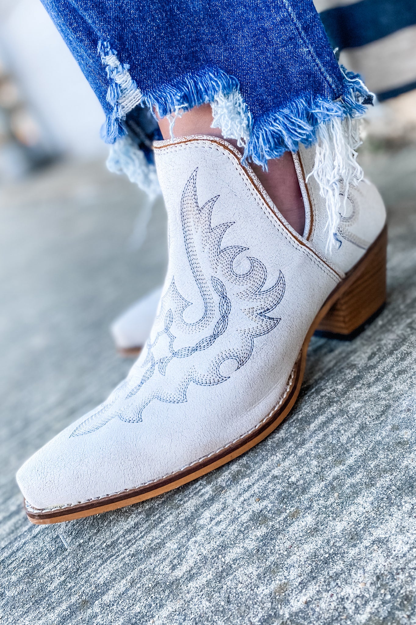 The Toni White Western Booties