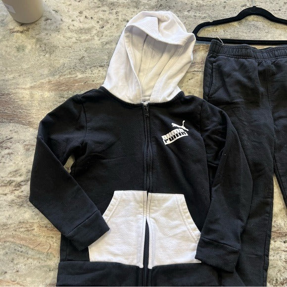 Puma Boys 2 Piece Set Black + White Full Zip Jacket + Joggers Size 6