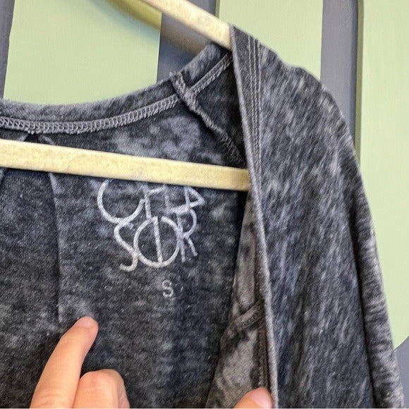 Chaser Bowie Licensed Deep Plunge Scoop Neck Burnout Graphic Tee Small