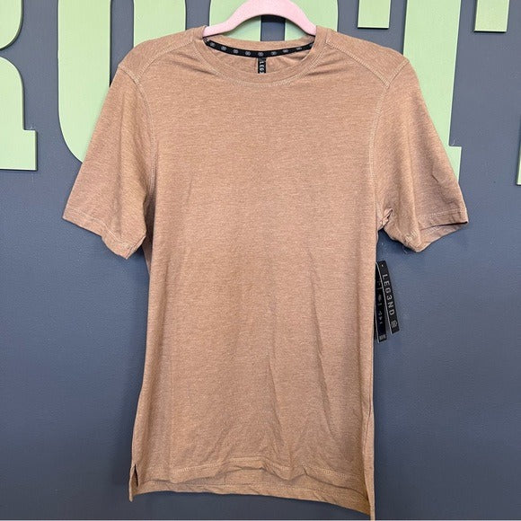 NWT Legends Aviation Brown Inspire T-Shirt Men’s Small