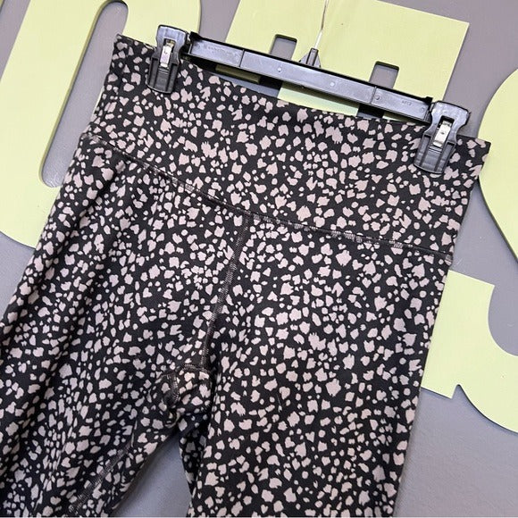 Jessica Simpson Active Black Animal Print Leggings Large