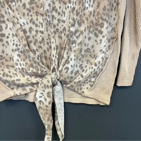 Daytrip Women’s Leopard + Cream Plush Ribbed Front Tie Blouse Medium