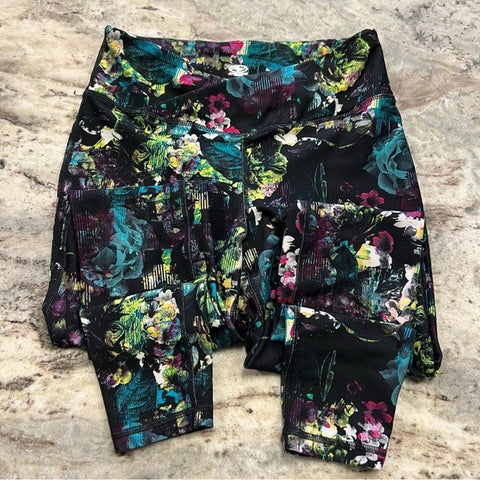 Athletic Works Multicolor Floral Crossover Leggings Size Medium 8/10