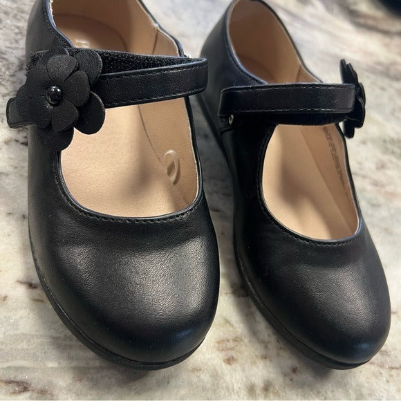 The Children’s Place Black Slip On Buckle Dress Shoes Size 11