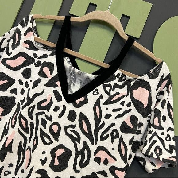 Bibi Open Shoulder Leopard + Pink V-Neck Top Medium