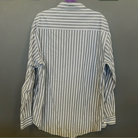 Aeropostale Gray Pinstripe Collared Button Down Shirt Size XL