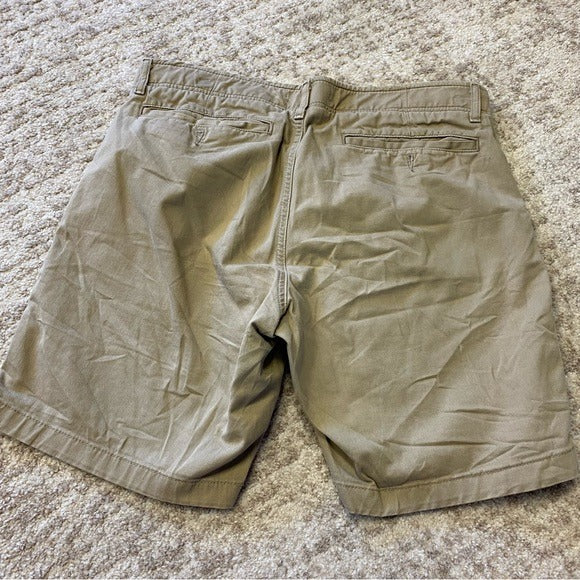 True Craft Men's Khaki Shorts Size 34