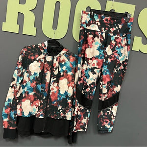 NWOT Xersion Athletic Set Leggings + Jacket Abstract Print