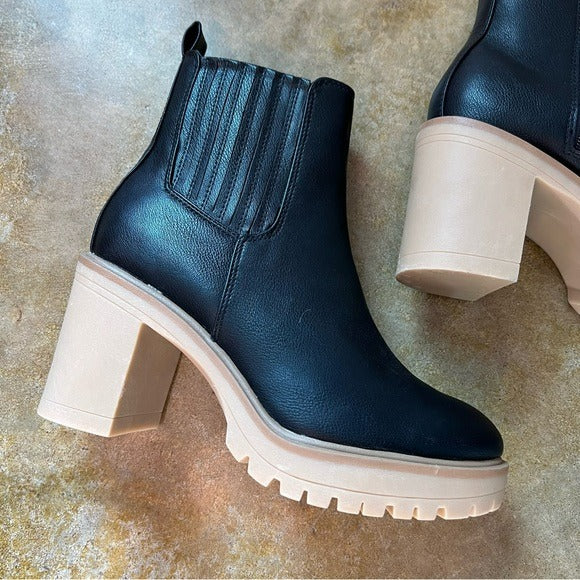 Dolce Vita Jade Women’s Black Ankle Boots Size 9.5