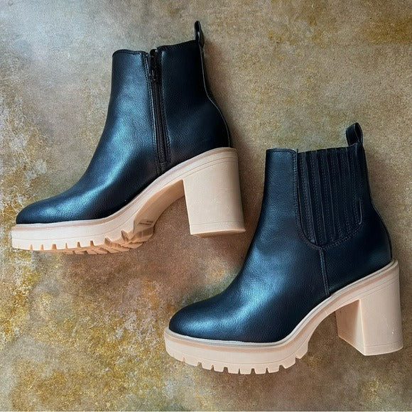 Dolce Vita Jade Women’s Black Ankle Boots Size 9.5