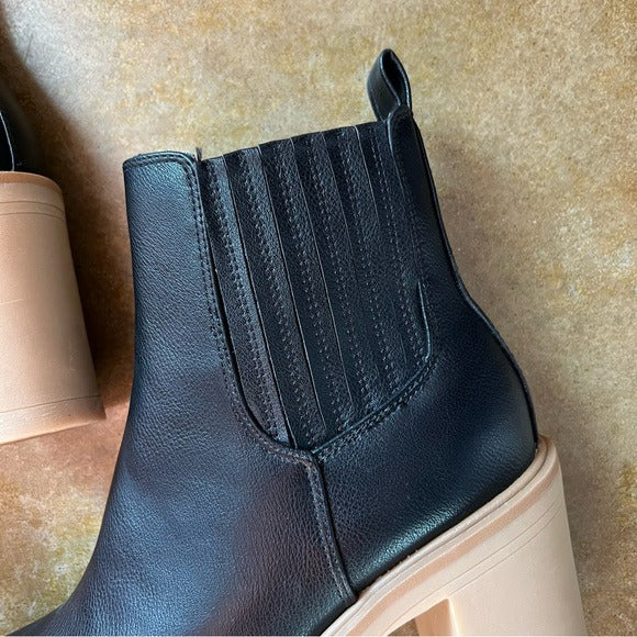 Dolce Vita Jade Women’s Black Ankle Boots Size 9.5