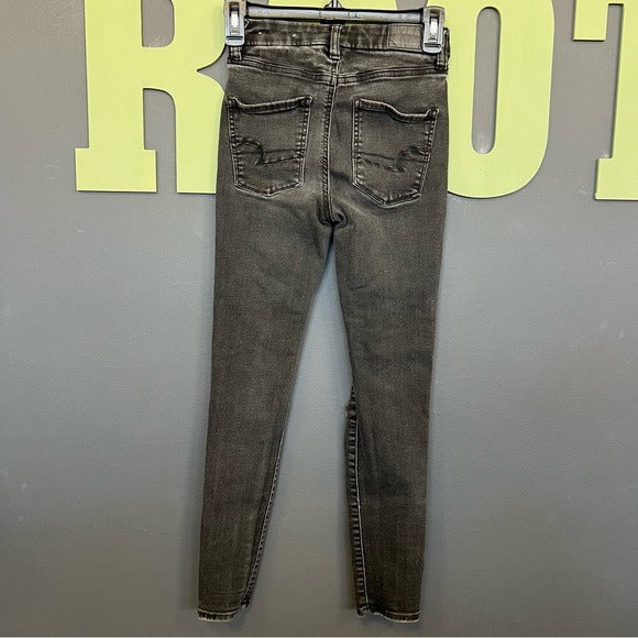 American Eagle Next Level Stretch Distressed Black Skinny Jeans 00 Short