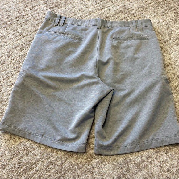 Izod Golf Men's Straight Gray Shorts Size 36