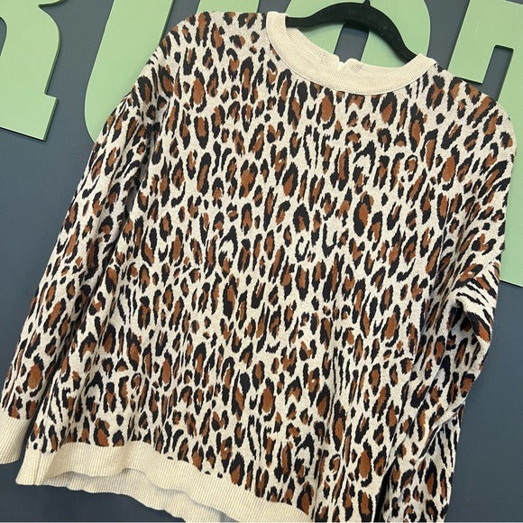 H&M Leopard Crew Neck Sweater Large