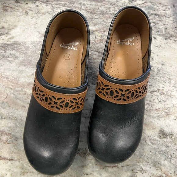 Dansko Women’s Clogs Black + Brown Size 42