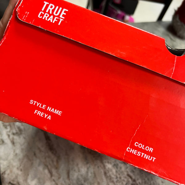 NIB True Craft Freya Chestnut Sherpa Pom Short Boots Size 5