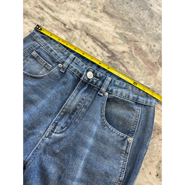 Women's Raw Hem Barrel Jeans Size Small