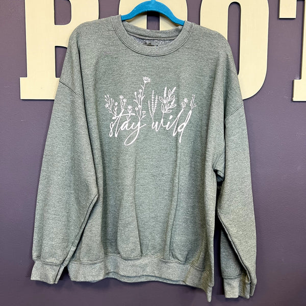 Stay Wild Floral Green Sweatshirt Size XL