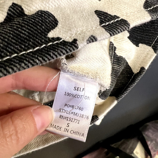 Le Lis Cow Print Denim Button Down Jacket Size Small