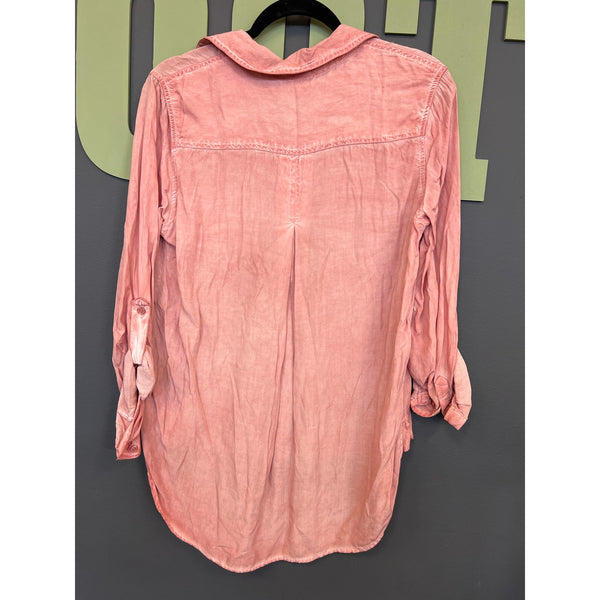 NWT Velvet Heart Garment Wash Pink Button Down Top Size Small