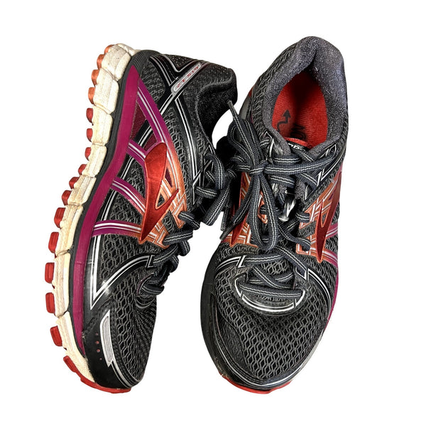 Brooks Adrenaline GTS 17 Running Sneakers Size 6