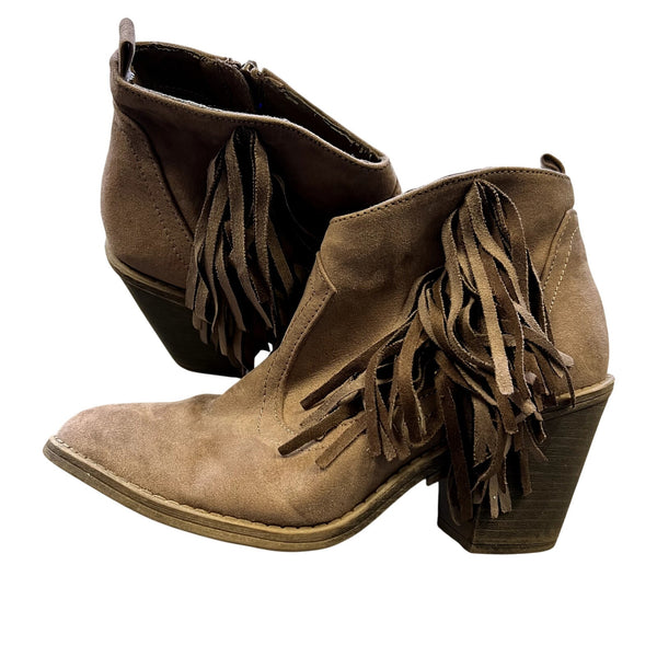 Women's Taupe Fringe Booties Size 9