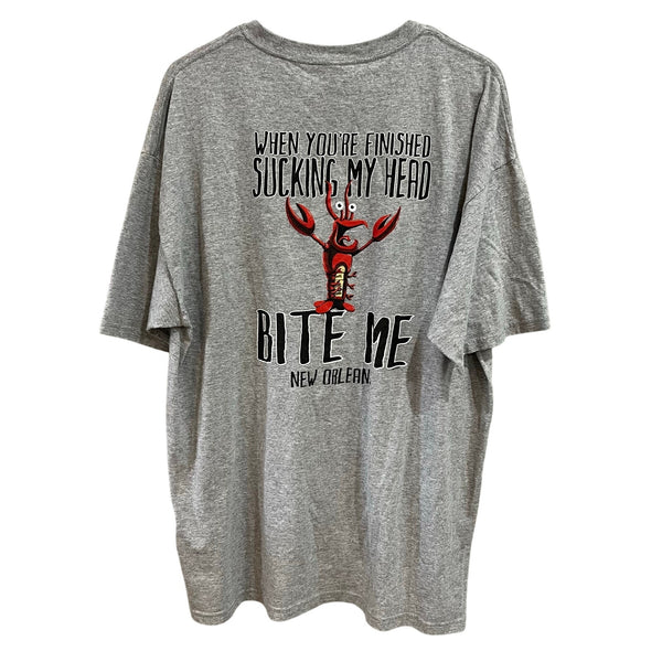 New Orleans Funny Crawfish Bite Me Short Sleeve Gray Graphic Tee XL