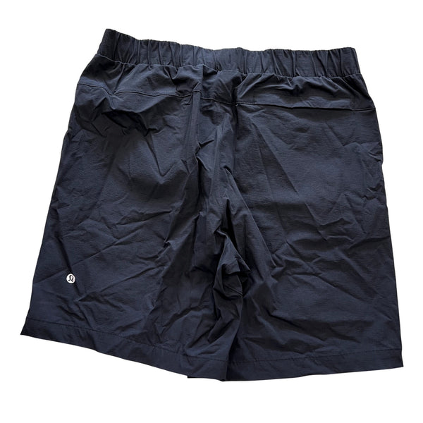 Men's Black Athletic Shorts Size XL