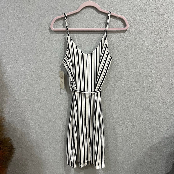 NWT RDStyle Striped Black + White Button Front Spaghetti Strap Mini Dress Medium