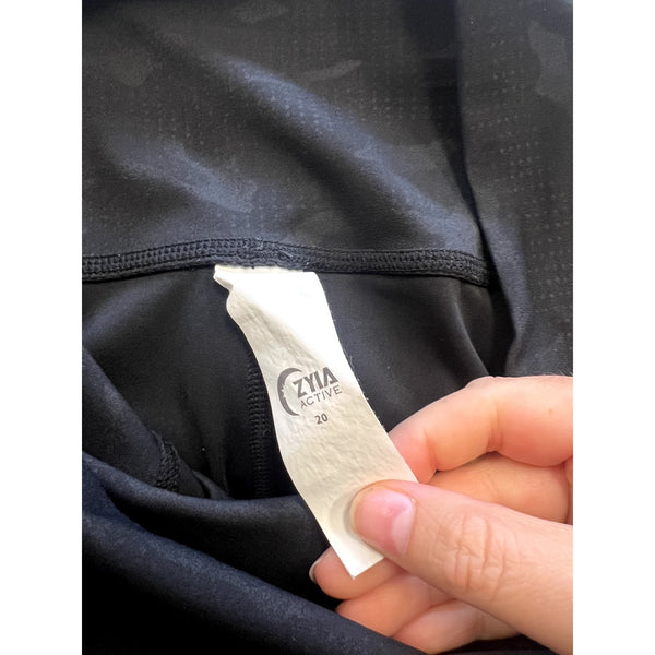 Zyia Active Black Camo Plus Size Athletic Leggings Size 20