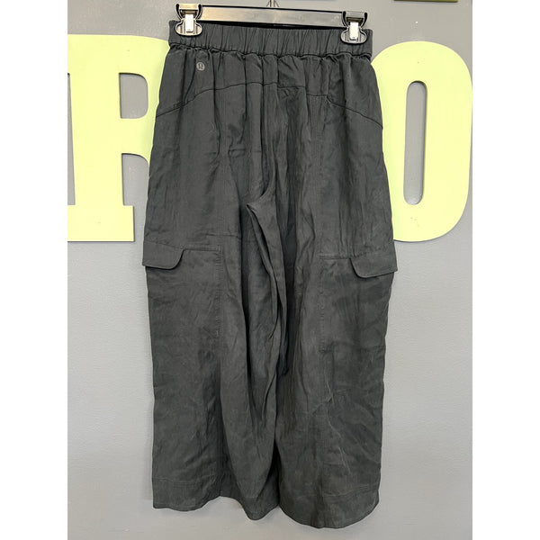 Lululemon Metropolis Maven Black High Rise Crop Pants Size 4