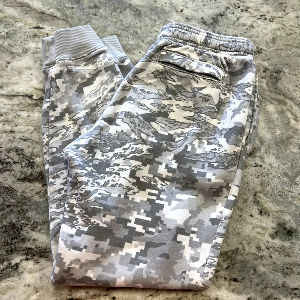Under Armour Gray Two Tone Camo Joggers Loose Fit Youth XL