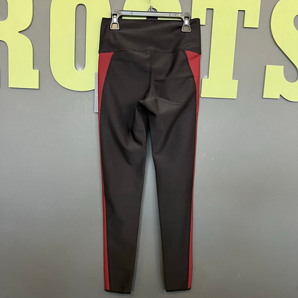 NWT Mono B Black + Maroon Contrast Leggings Size Small