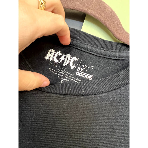 LivyLu Thrifted Style AC/DC Graphic Band Tee Size Small