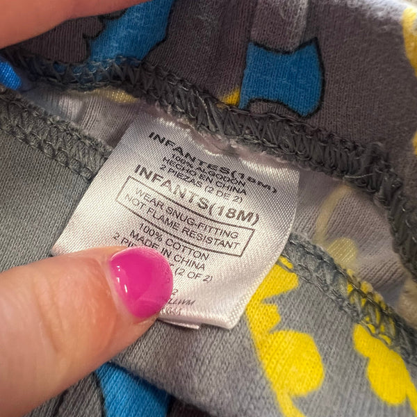 Infant Batman Two Piece Pajama Set Size 18 Mo.