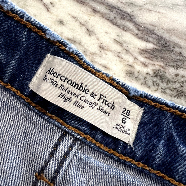 Abercrombie & Fitch High Ries 90's Relaxed Cutoff Denim Shorts Size 6