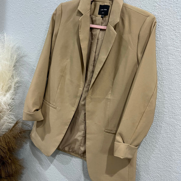 Love Tree Boutique Women's Light Brown Blazer Small